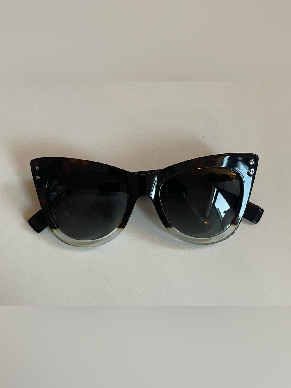 Fendi Authentic Dark Tortoiseshell Cat-Eye Sunglasses